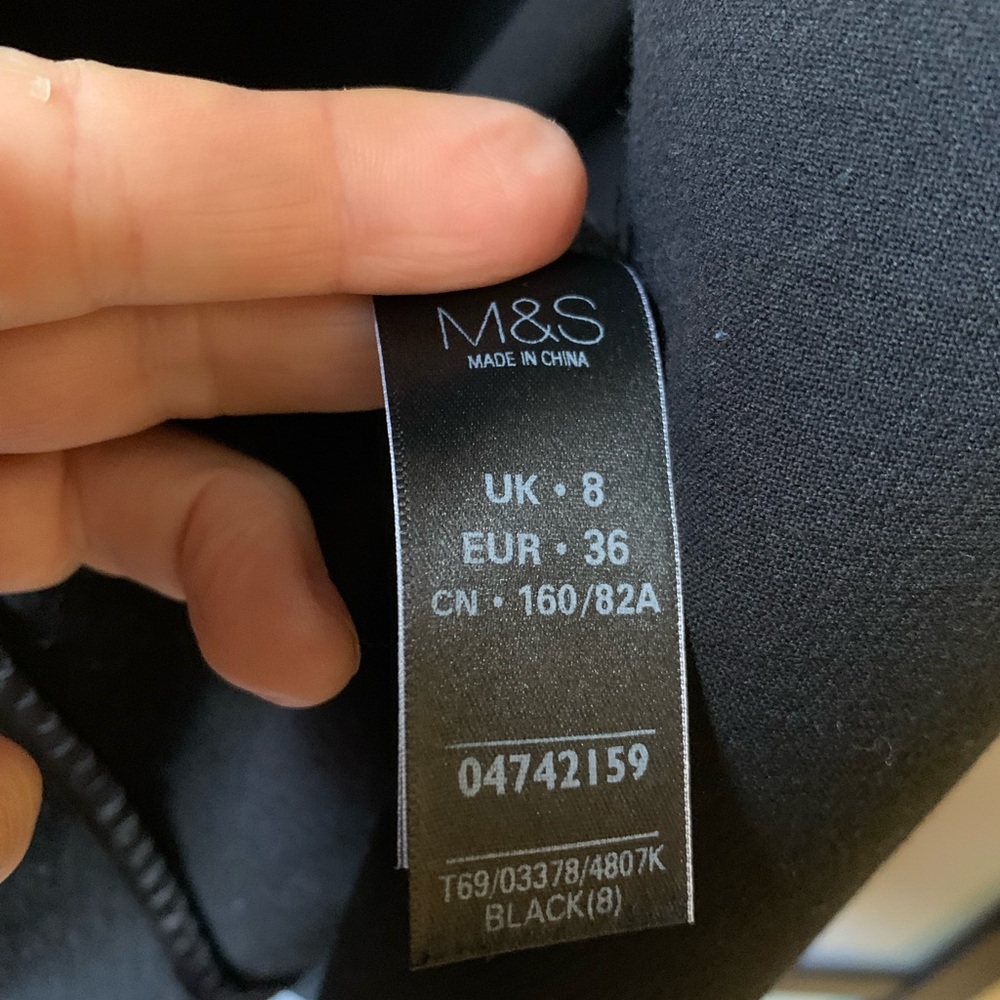 Unique Marks and Spencer (M&S) wool blend pea coat - Picture 5 of 6